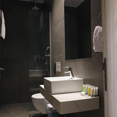 Апартаменты Caramela Luxury Apts Айя-Напа