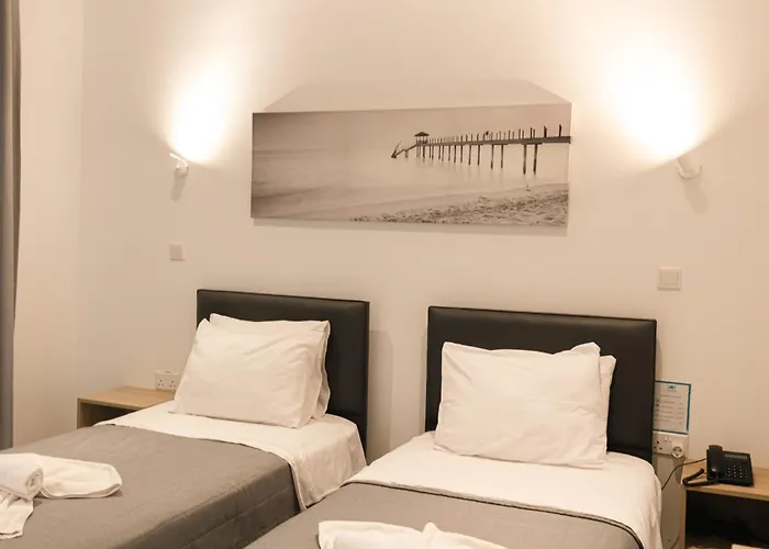 Caramela Luxury Apts アパート