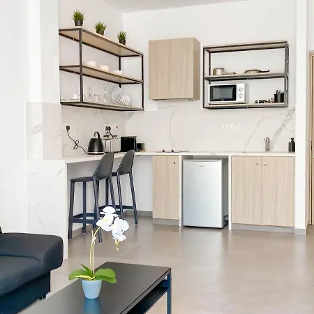 아파트 Caramela Luxury Apts 아이아 나파